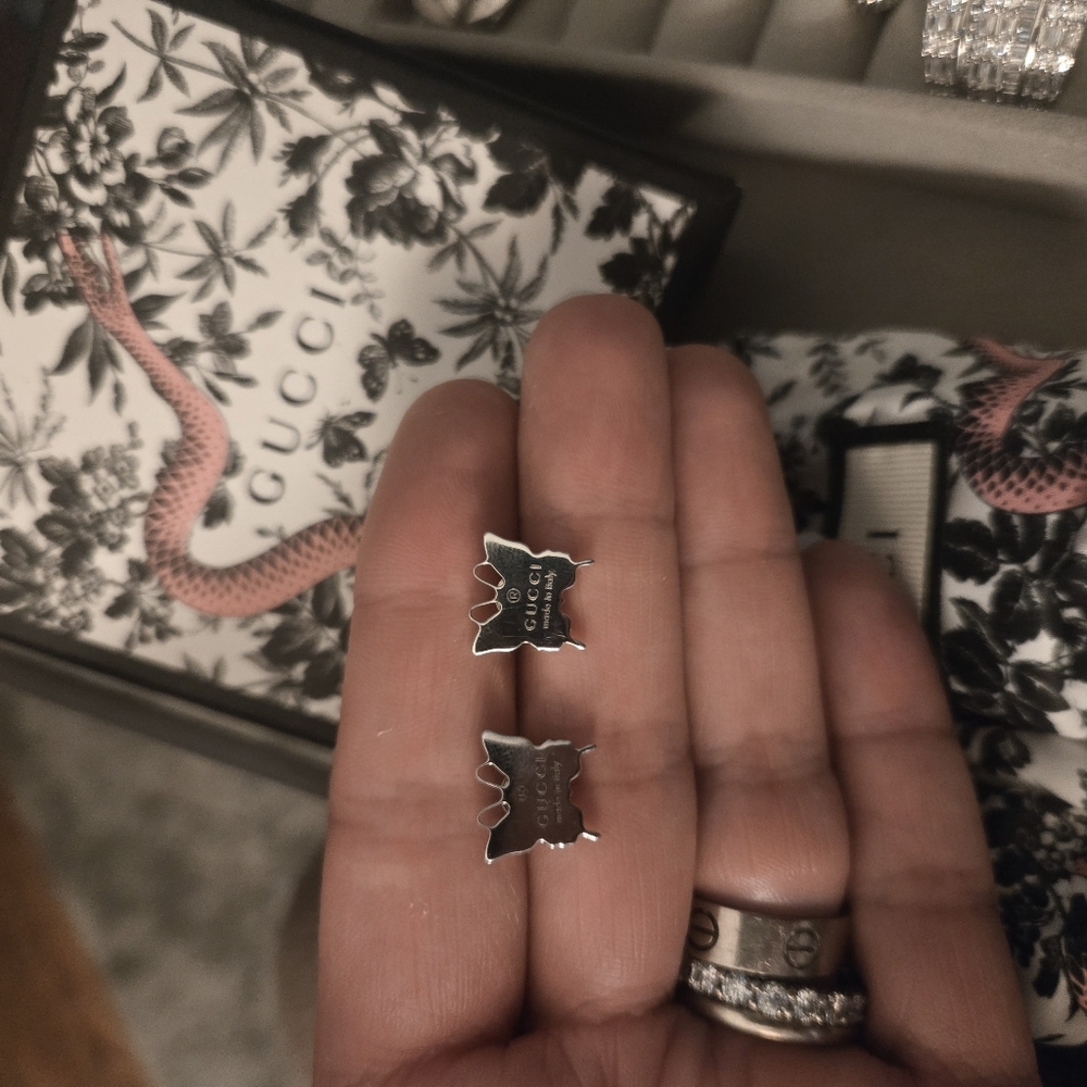 GUCCI Gucci Sterling Silver Earrings Back-type Butterfly Earrings 100% Authentic - Picture 6 of 8